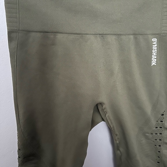 Gymshark Leggings Energy Seamless Cropped Leggings Olive Green Athletic Gym - Picture 12 of 13